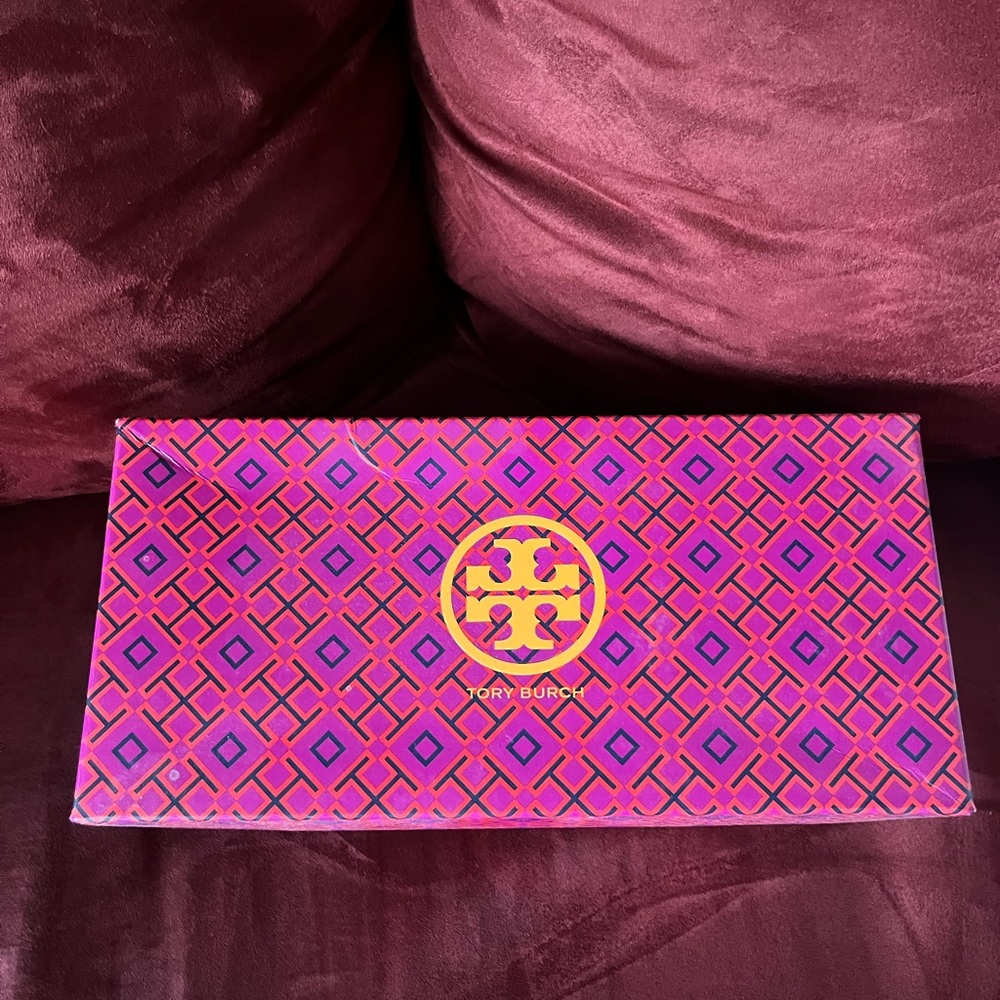 Tory Burch Black ballet size 8